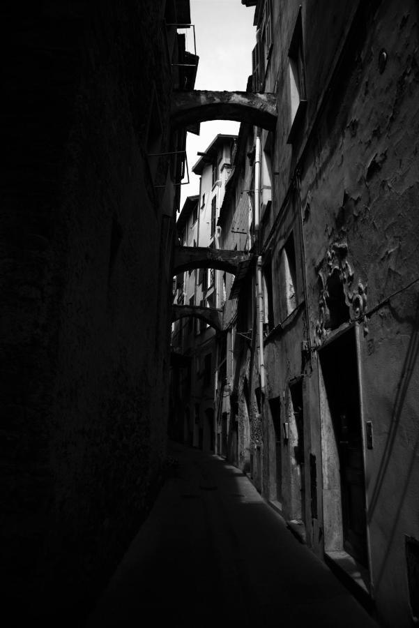 La Casa Degli Alberi Dolceacqua Exterior foto